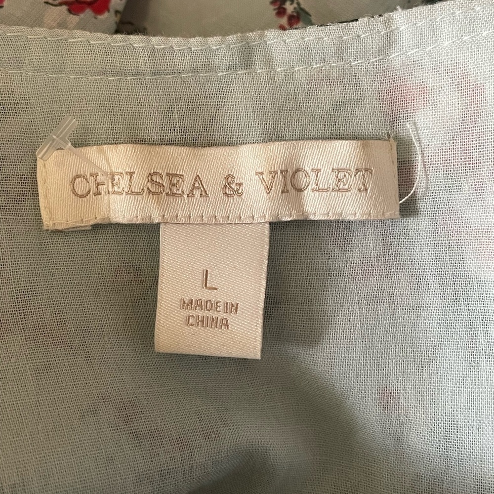 Chelsea & Violet floral dress - Picture 6 of 6